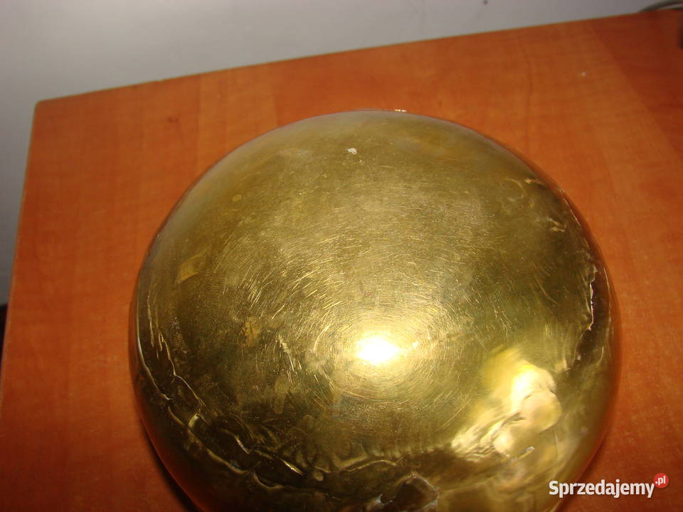 mosiężna osłonka na doniczkę wiszącaa Pruszcz Gdański