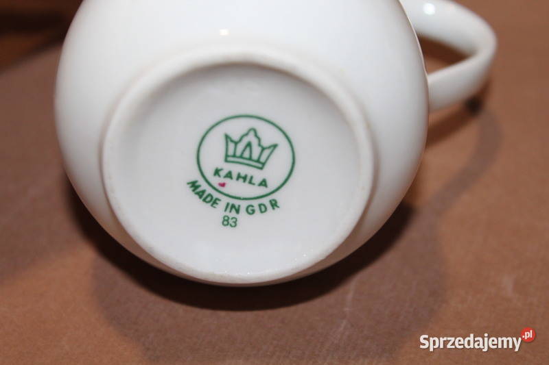 Porcelanowy mlecznik Kahla z lat 19681987 1139