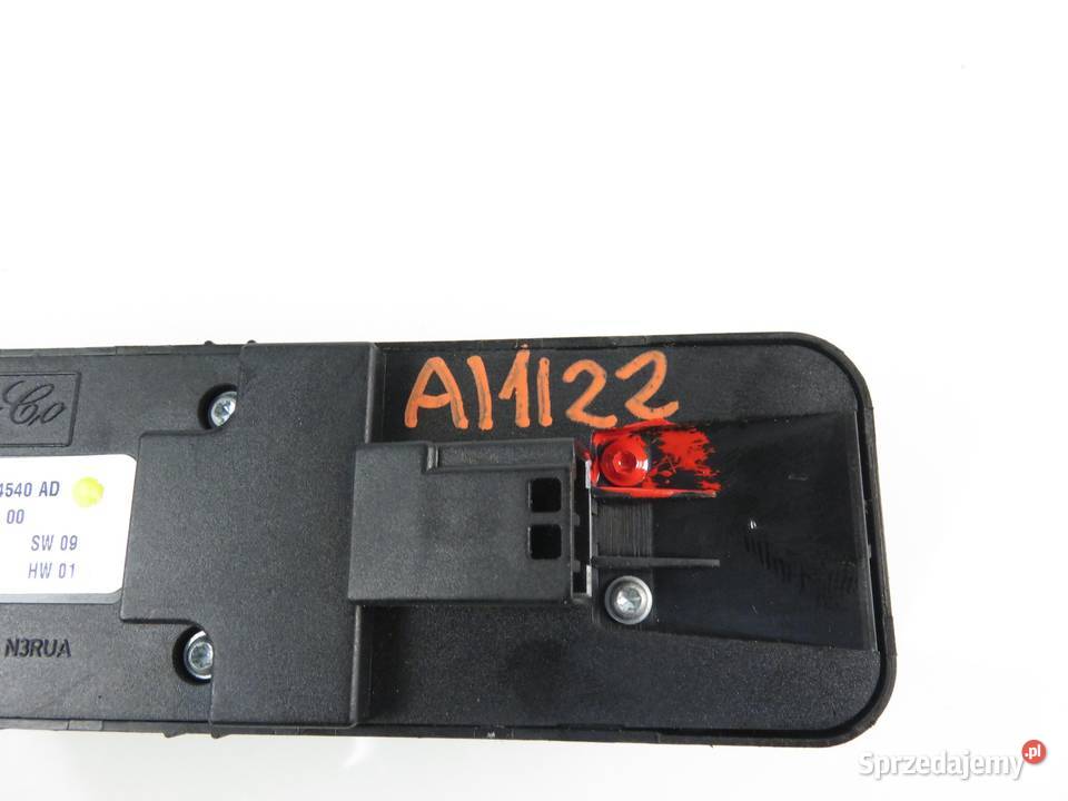 PANEL SZYB JAGUAR XF X250 8X2314540AD osobowe