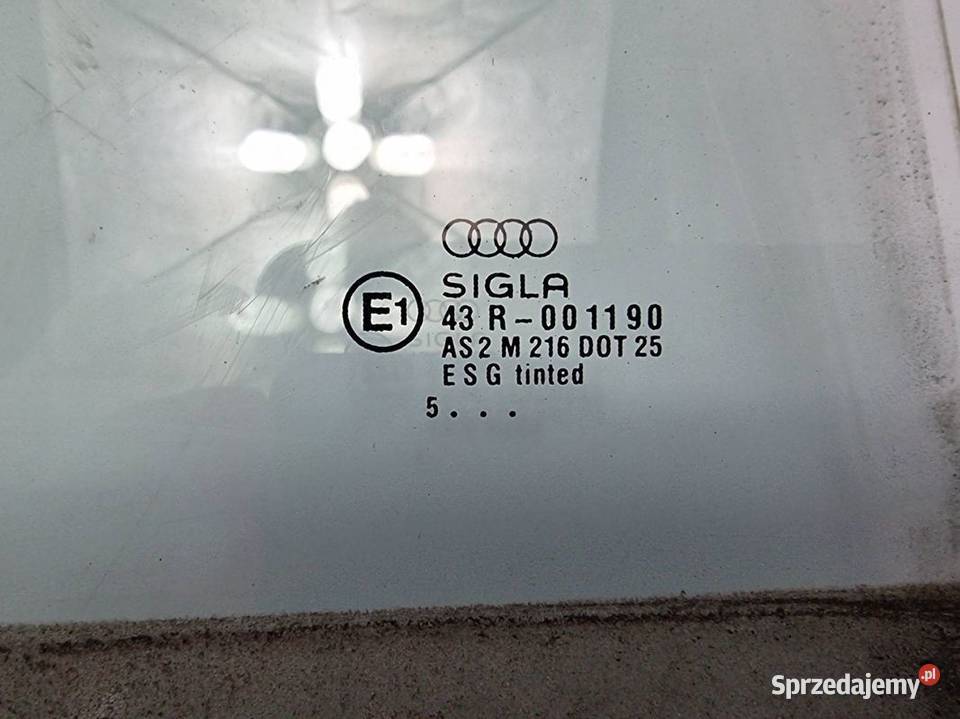 SZYBA PRAWY TYŁ AUDI A4 B5 Lipno