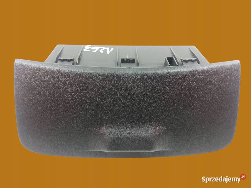 SCHOWEK DESKI 847451J000 Hyundai i20 I 20082014 Rok produkcji 2013 Schowki, półki sprzedam