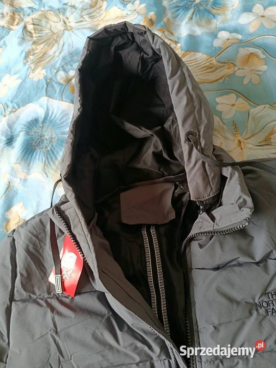 Kurtka zimowa The North Face ciepła i wygodna