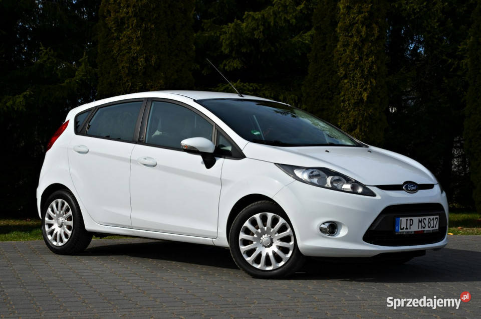 Ford Fiesta 13 Benz 82 Klima Serwis Super Stan ESP Ostrów Mazowiecka