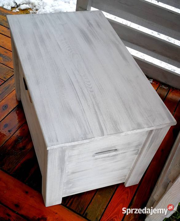 Skrzynia drewniana jako stolik kawowy ława Radków