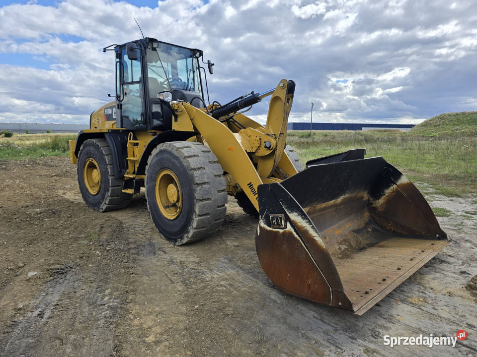 Ładowarka kołowa CATERPILLAR 918 M 4x4 2019 r Czarne sprzedam