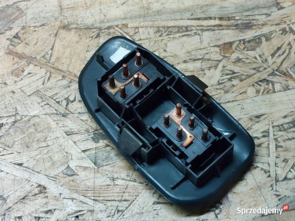 Przełącznik Szyby Prawy Chevrolet Camaro IV 98 wielkopolskie