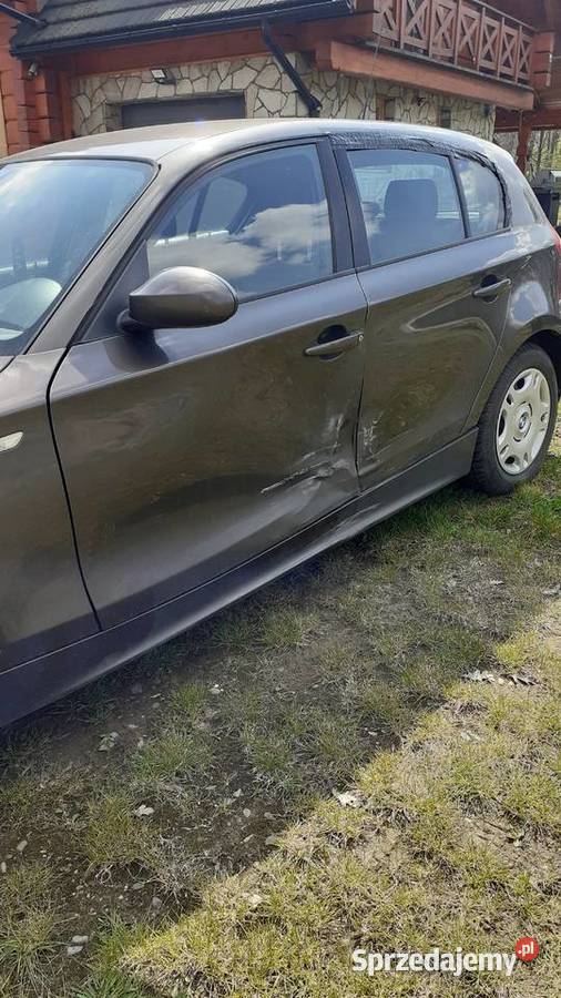 Bmw 116i lekko uszkodzony Rok produkcji 2004 Tarnów