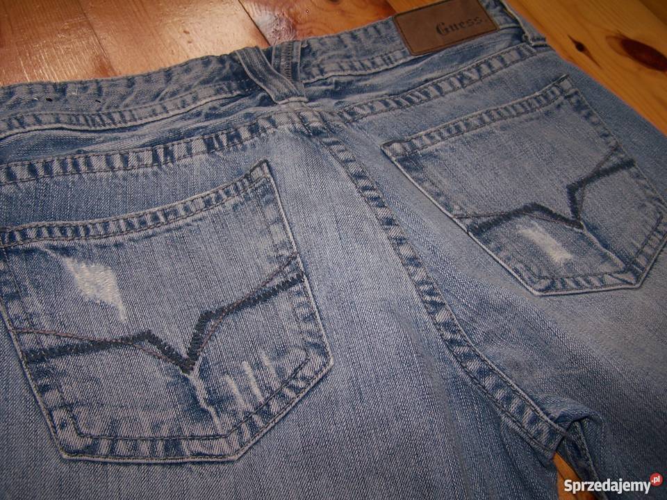 Jeansy Guess