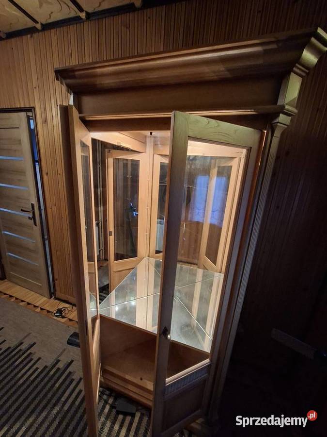 Sprzedam szafę narożną podkarpackie Kamień