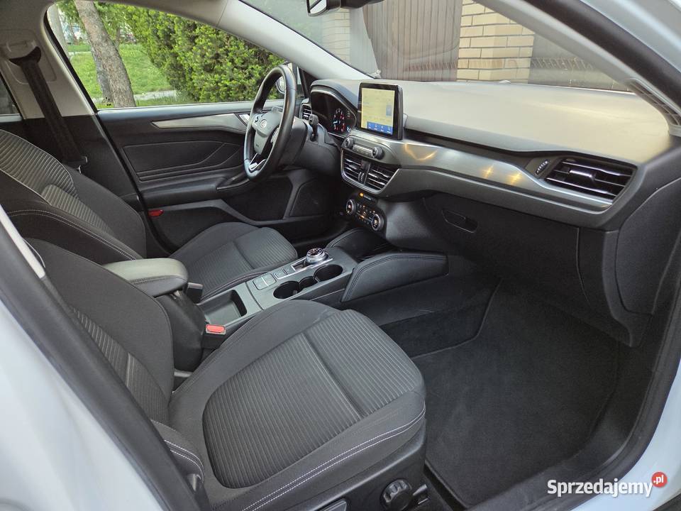 Piękny Ford Focus 2021 nadwozie kombi automat Lublin sprzedam
