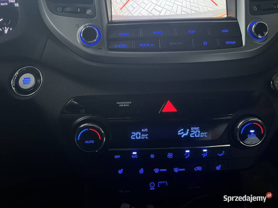 80000 SALONSERWIS KAMERAXENONNAVIinne elektryczne szyby Warszawa