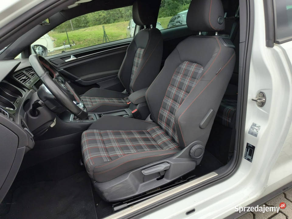 Volkswagen Golf GTI 20 benzyna 220 xenon ledy Kęty sprzedam