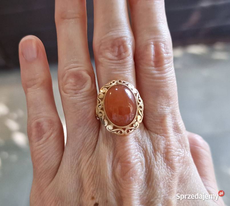 Złoty pierścionek vintage z agatem różowym Pierścionki Otwock