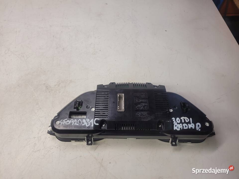 LICZNIK ZEGARY AUDI A6 C6 30 TDI 4F0920981C Przystajń