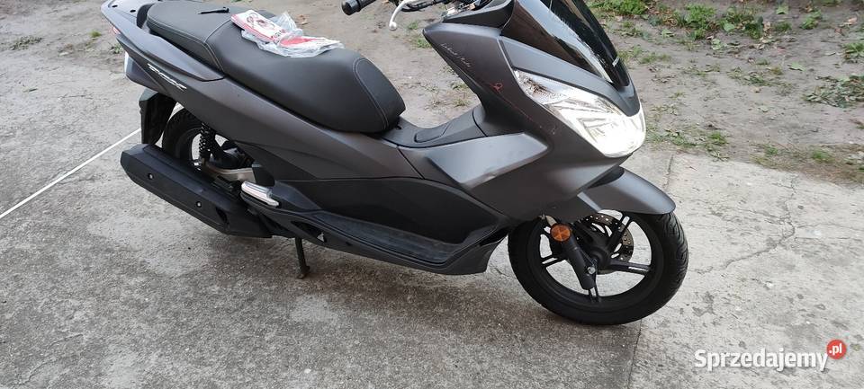 Honda pcx125 Rok produkcji 2016 Honda sprzedam