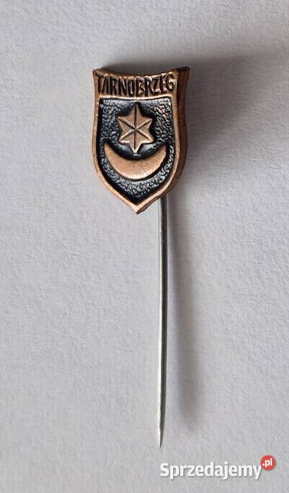 Kolekcja przypinekpinów turystycznych 8 sztuk Warszawa