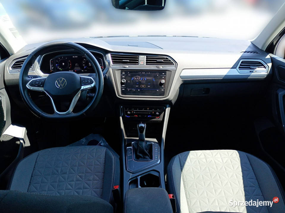 Volkswagen Tiguan 15 TSI 150 EVO Life DSG Salon Tiguan Poznań