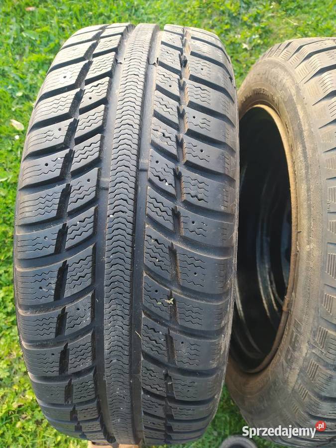 Opony na felgach stalowych R 15 podkarpackie Jasło
