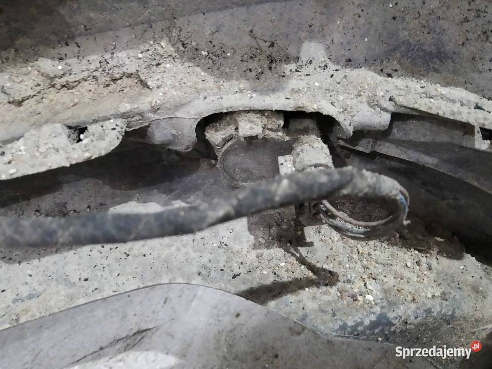 ZDERZAK TYŁ KOMBI PDC Skoda Superb III 2015