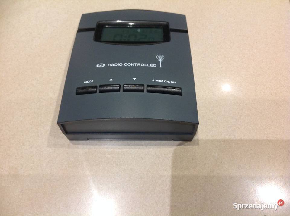 Zegarek Radiowy z Budzikiem RADIO CONTROLLED Zegary