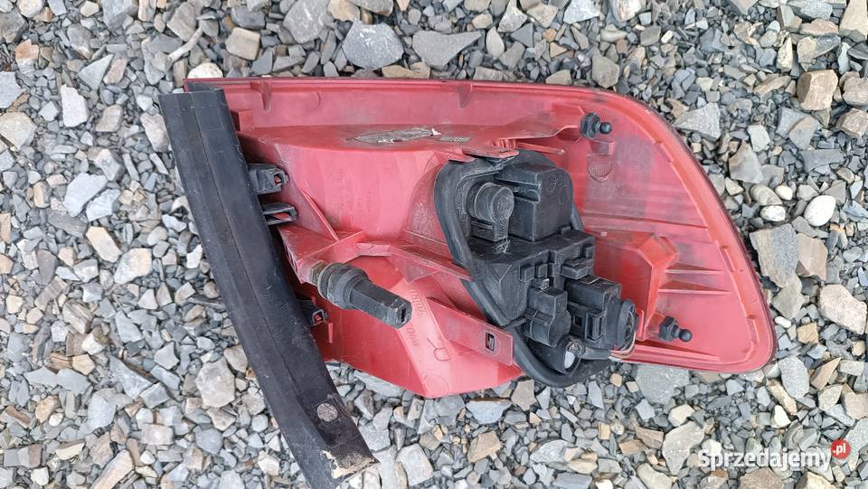 Lampa prawa lewa tył tylna kombi LED Europa Audi