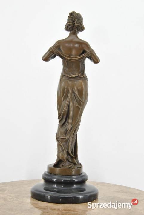 Kobieta z Kwiatami Kwiaty Figura Rzeźba z Brązu Dom i Ogród Kraków