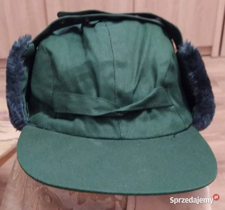 Czapka męska uszatka z daszkiem PLS zielona Hajnówka