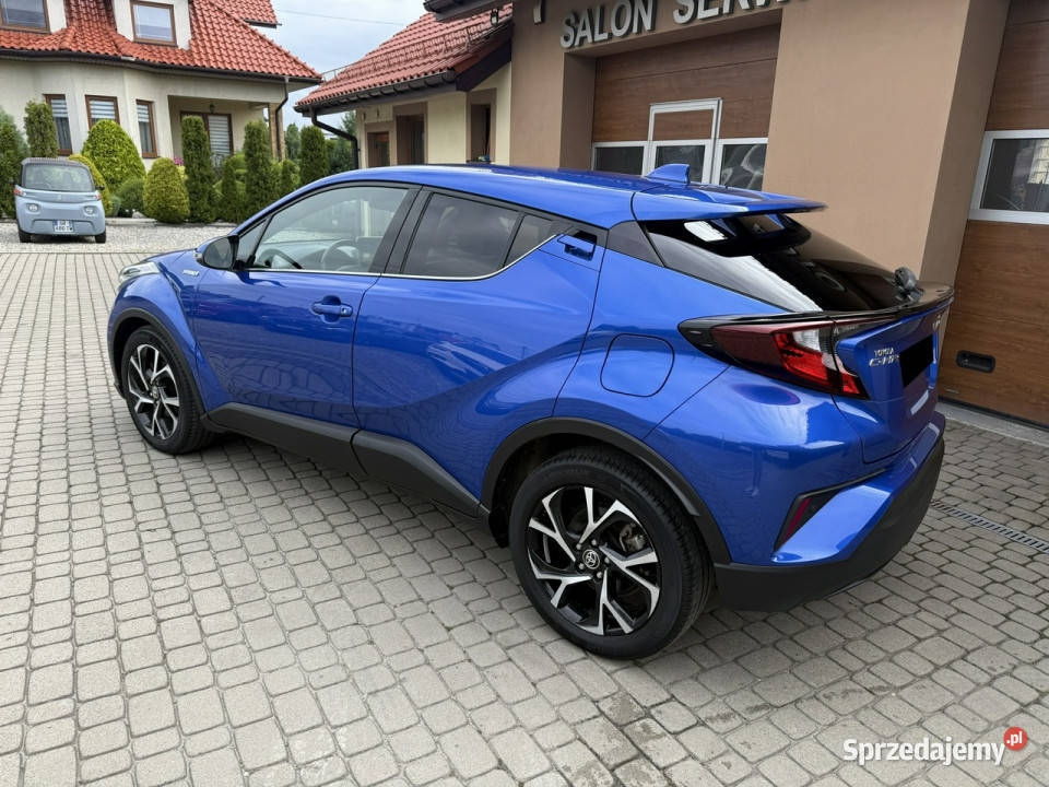 Toyota CHR 18 122 Klimatronik Kamera CarPlay lakier metallic Orzech