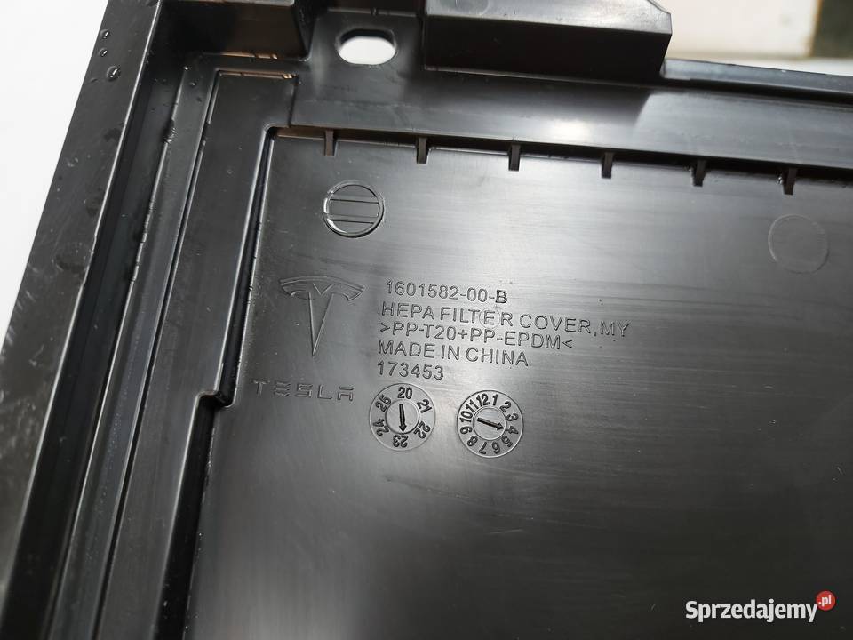 TESLA MODEL Y 2023r Obudowa filtra kabinowego