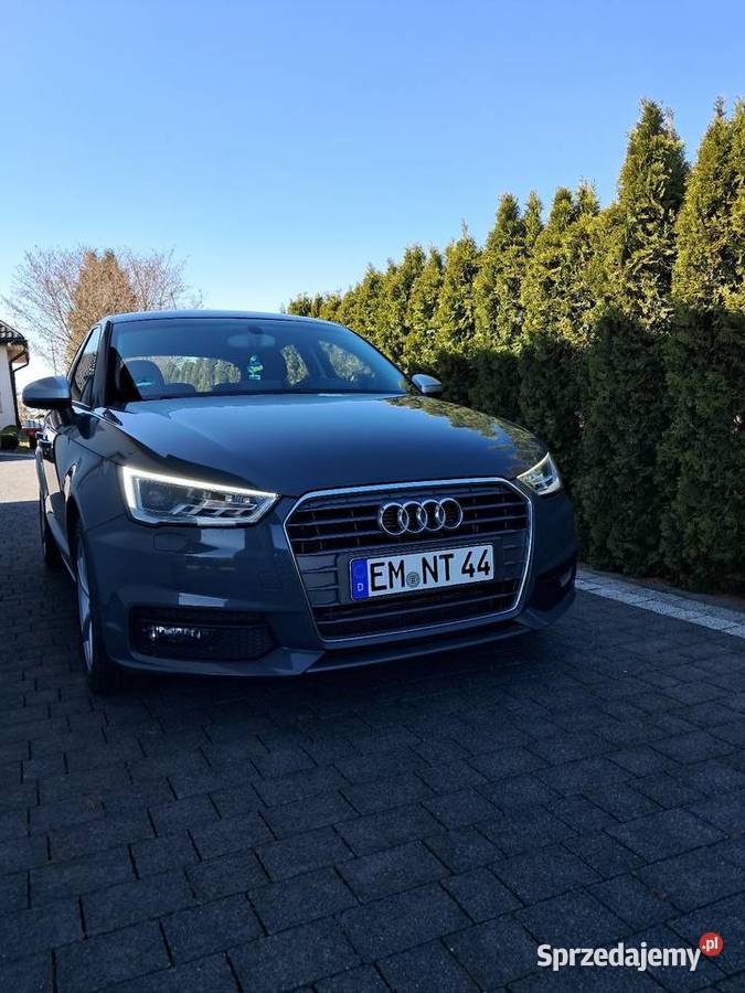 Audi a1 14 TFSI reflektory ksenonowe Bełchatów sprzedam