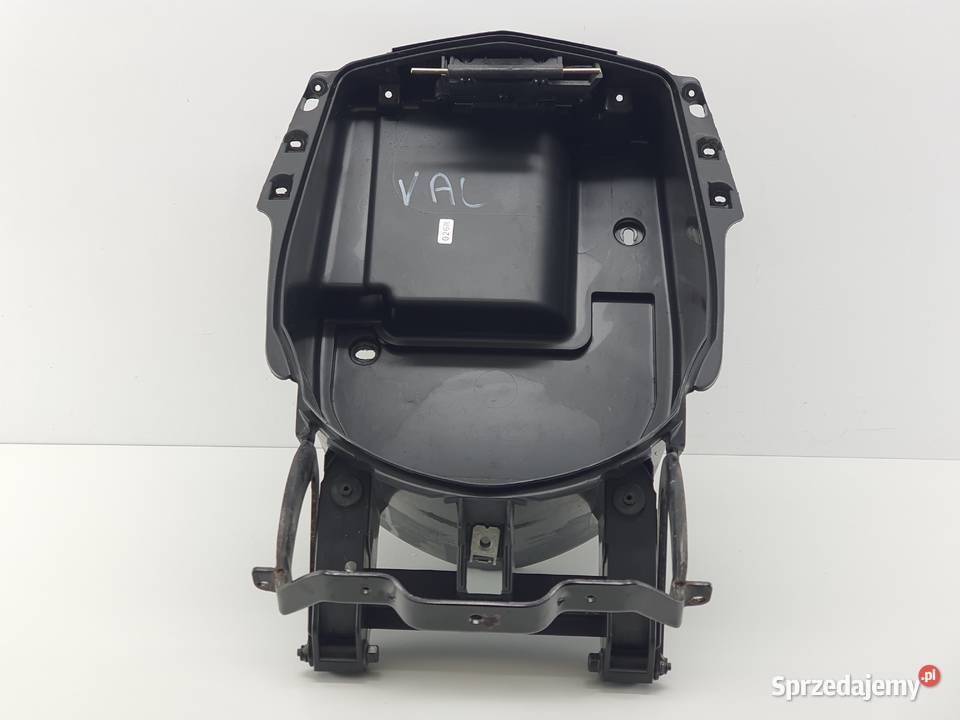 SCHOWEK KUFER PEUGEOT EVIVACITY