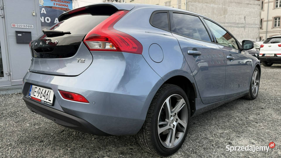 Volvo V40 20 Benzyna Zarejestrowany Ubezpieczony ASR (kontrola trakcji) warmińsko-mazurskie Elbląg
