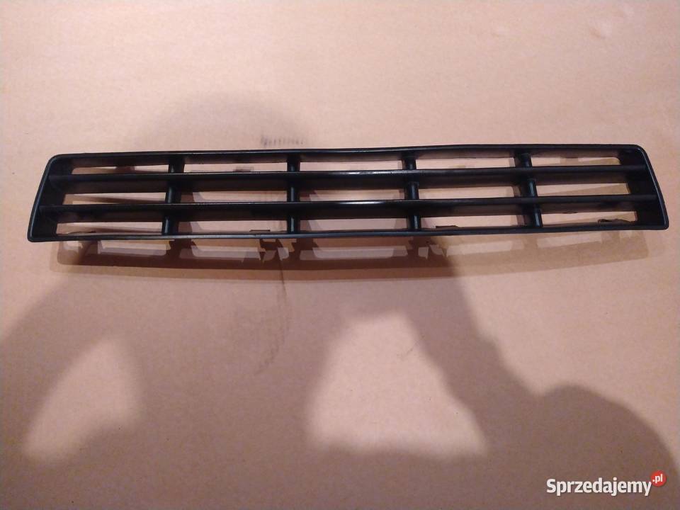 Kratka zderzaka przedniego VW Golf 4 1J0 853 677 małopolskie