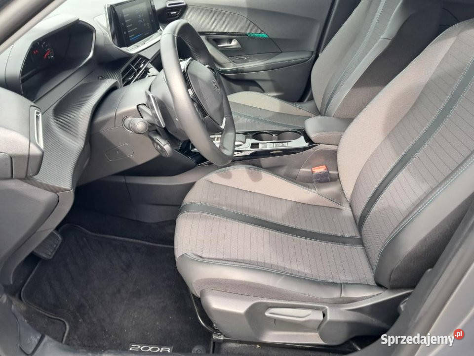 Peugeot 2008 2022r LED Automat Kamera Faktura 23