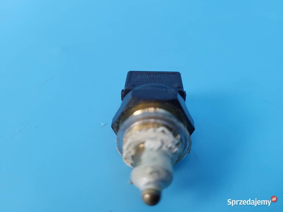 DEUTZFAHR 6130 TTV CZUJNIK TEMPERATURY 270998000 Kolno