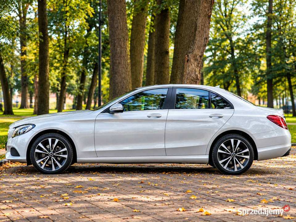 Mercedes C 200 W205 20142021 Sedan / Limuzyna Sadlno sprzedam