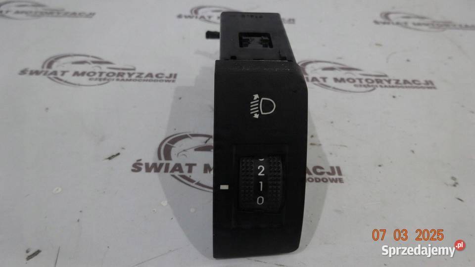 KIA SORENTO II 4x4 10r przełącznik świateł osobowe świętokrzyskie