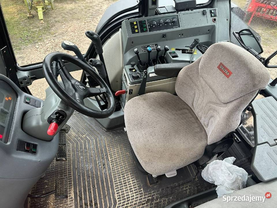 Valtra 8350 z turem 2003