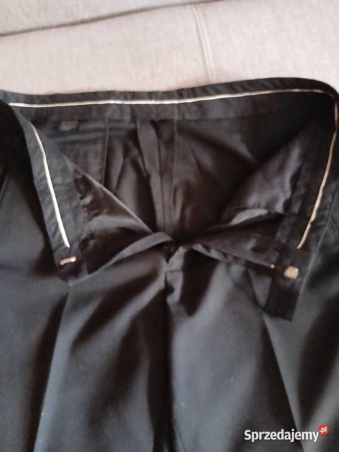 Czarny garnitur VOTUM bez kamizelki Poznań