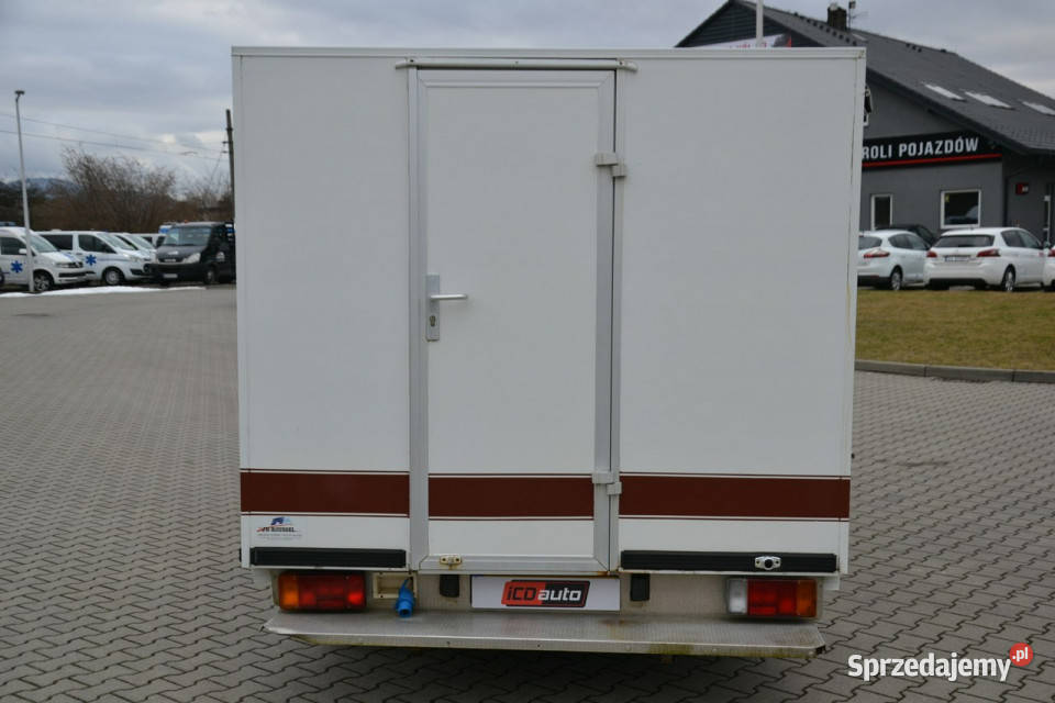 Citroen Jumper sklep food truck witryna pieczywo Citroën Kęty