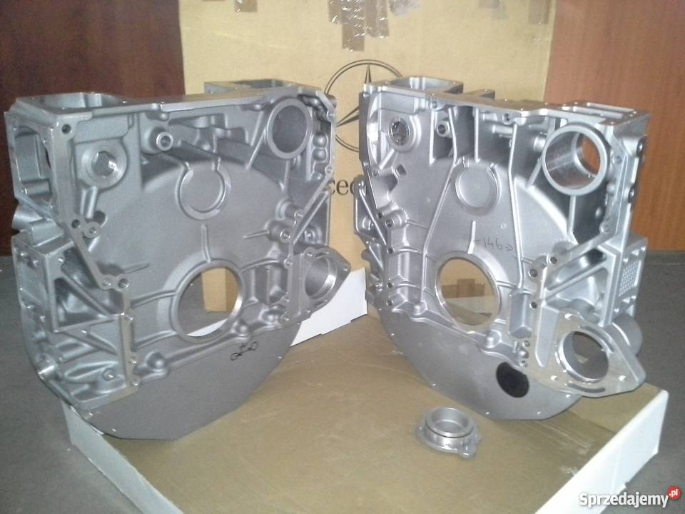 Obudowa ACTROS TOURISMO TRAVEGO SETRA DEMAG śląskie Częstochowa