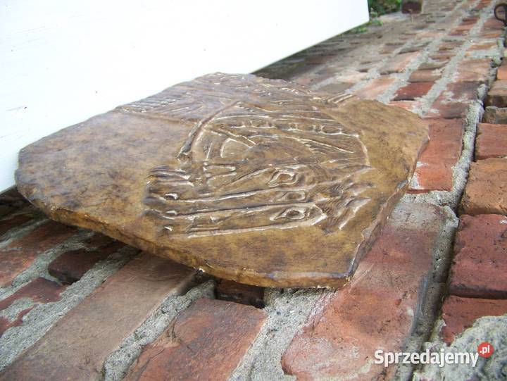 konie płaskorzeźba