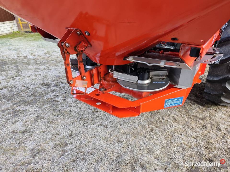 Rozsiewacz sadowniczy RAUCH MDS 65 Kuhn Rzeczniów