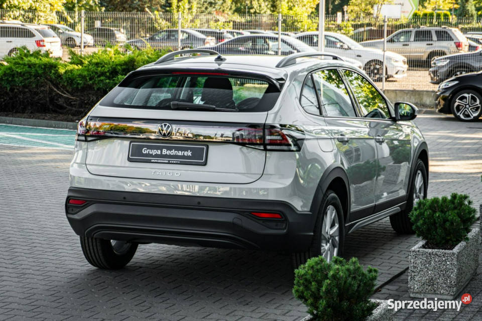 Volkswagen Taigo Nowa wersja Pure 10 TSI 116 DSG światła do jazdy dziennej łódzkie