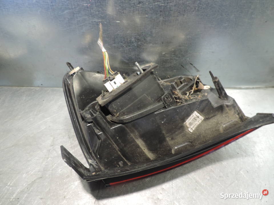 CITROEN C3 2 II LAMPA LEWY TYŁ Rok produkcji 2010 Nowy Sącz sprzedam