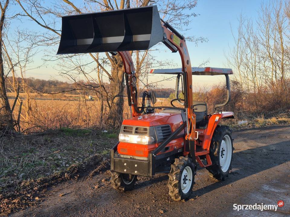 Traktorek KUBOTA GL200D 20 44 Wspomaganie Rewers mechaniczny Małuszyn sprzedam