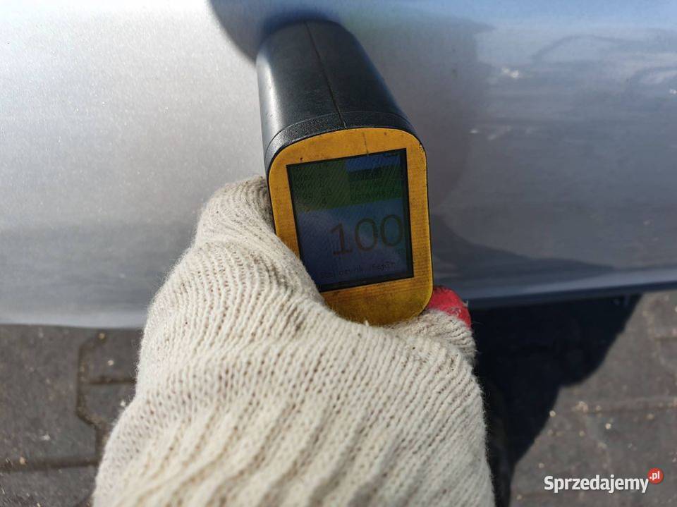 DRZWI PRAWE TYŁ VOLVO V40 32973 osobowe kujawsko-pomorskie