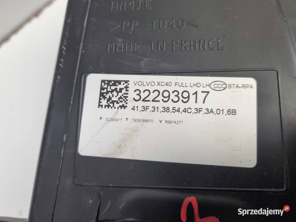 LAMPA LEWA Volvo XC40 PRZEDNIA lewy przód FULL