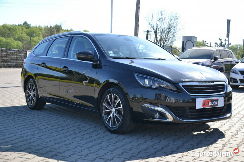 Peugeot 308 12 benzyna 130 FAJNY PRZEBIEG full Kęty