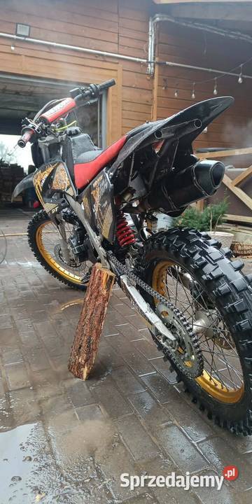 Yamaha 250 cross nieuszkodzony Hanna